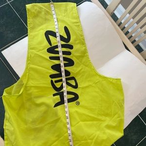 ZUMBA WEAR LARGE NEON YELLOW HOBO SHOULDER BAG WITH ZUMBA LOGO